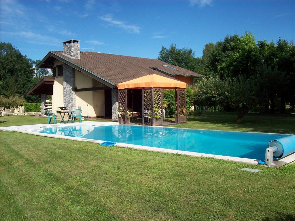 B&B Il Ciliegio Lomnago ภายนอก รูปภาพ