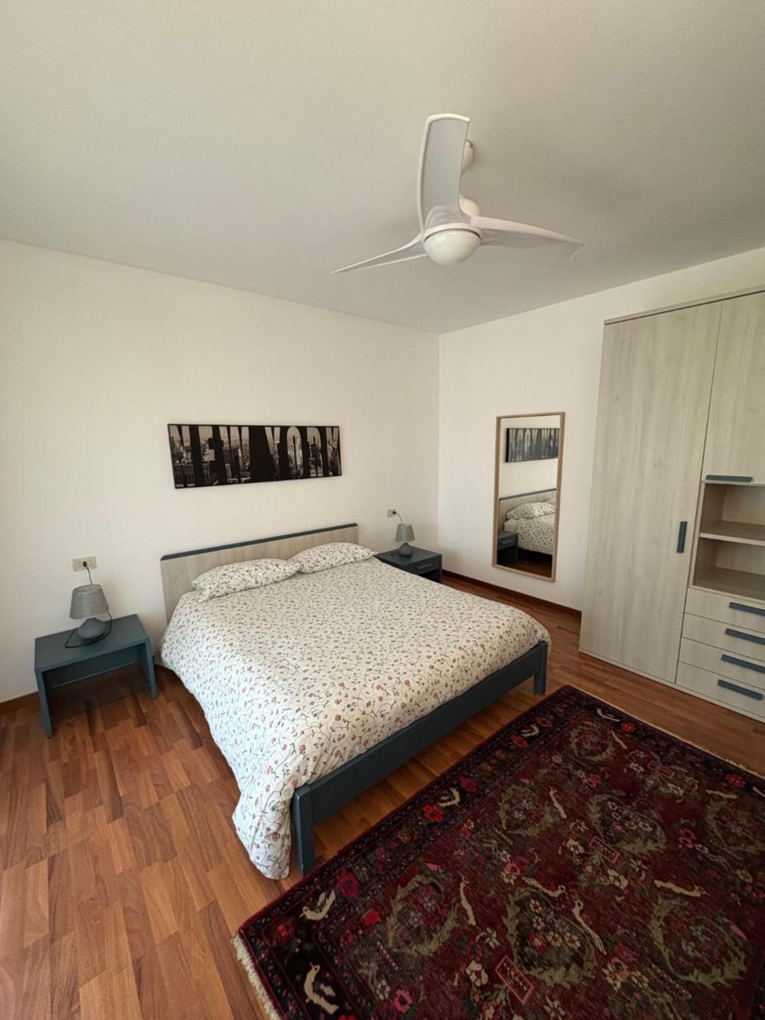 B&B Il Ciliegio Lomnago ภายนอก รูปภาพ
